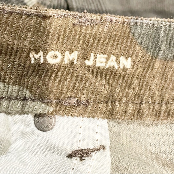 American Eagle Plus Sz 22 Green High Rise Corduroy Camo Mom Jeans‎ Super Stretch - Picture 4 of 5